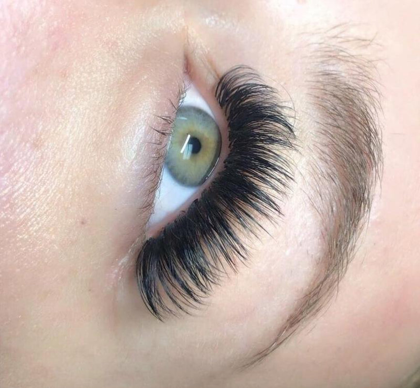 MATTE F CURL LASHES