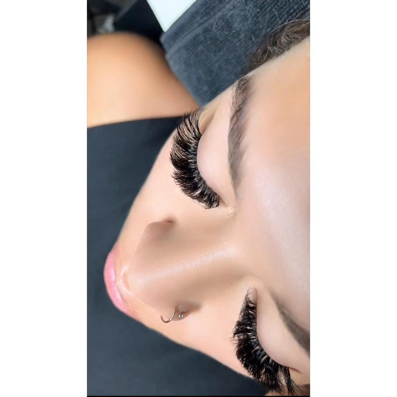 MATTE F CURL LASHES